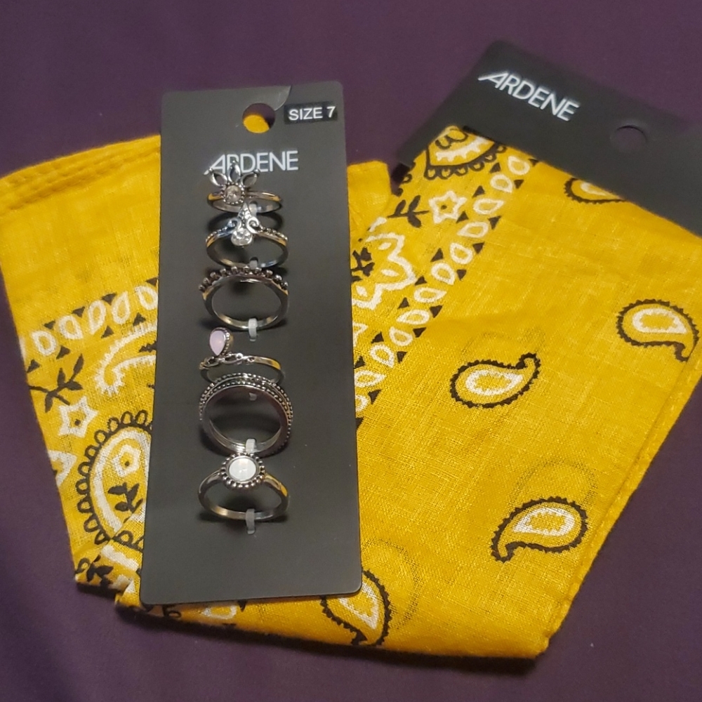 Free with purchase in a Bundle. Bandana and rings.